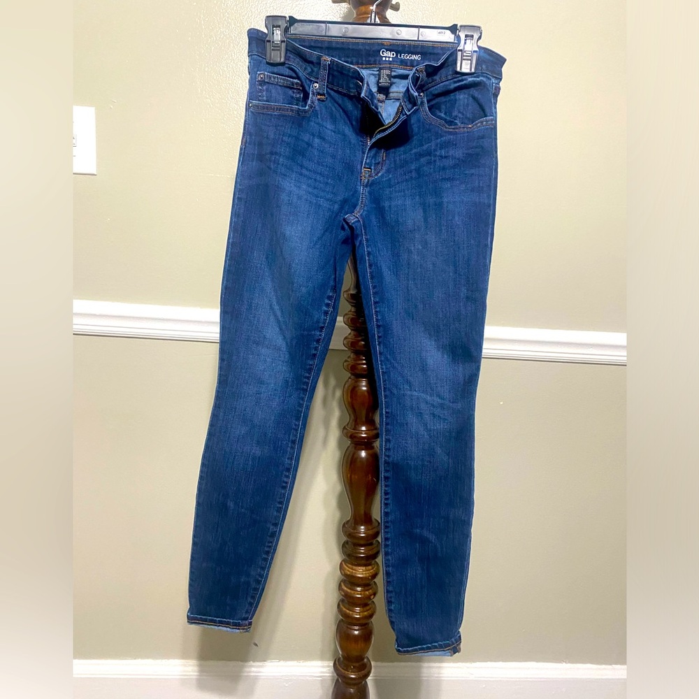 Women’s Gap Leggings Jean sz 4/27